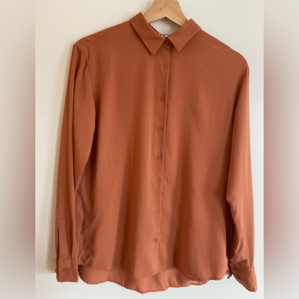 Uniqlo Work Shirt in Terracotta Color